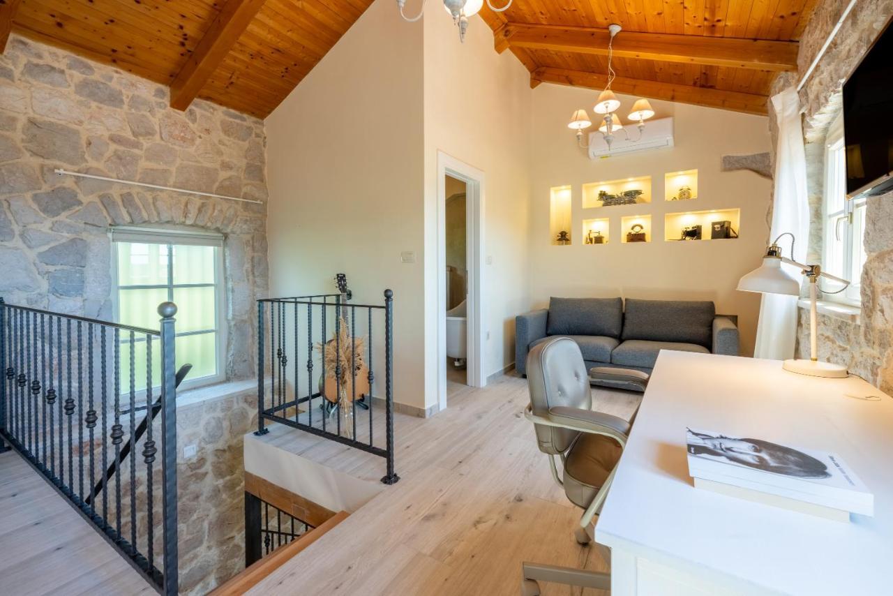 Villa Stone Mavric