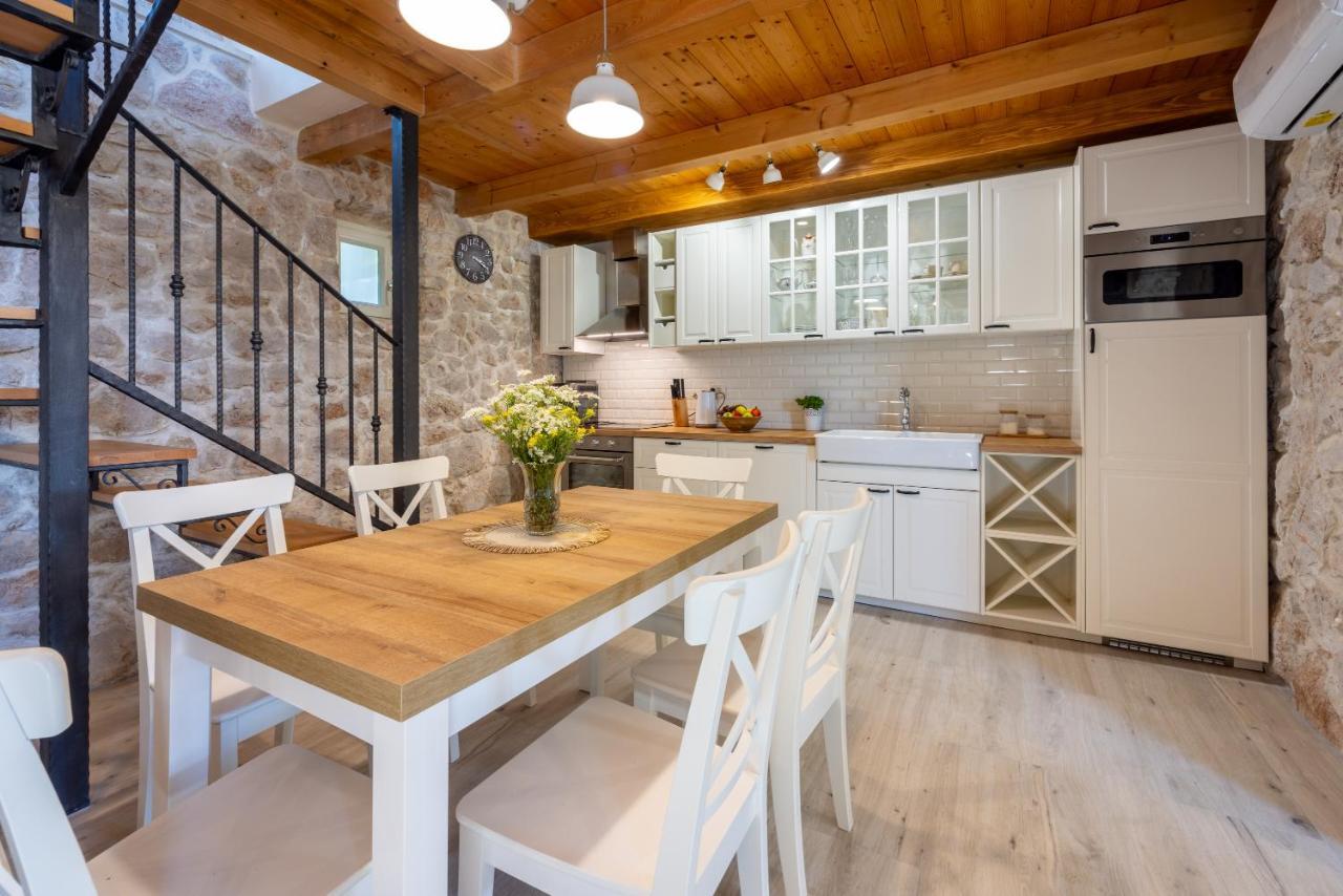 Villa Stone Mavric *