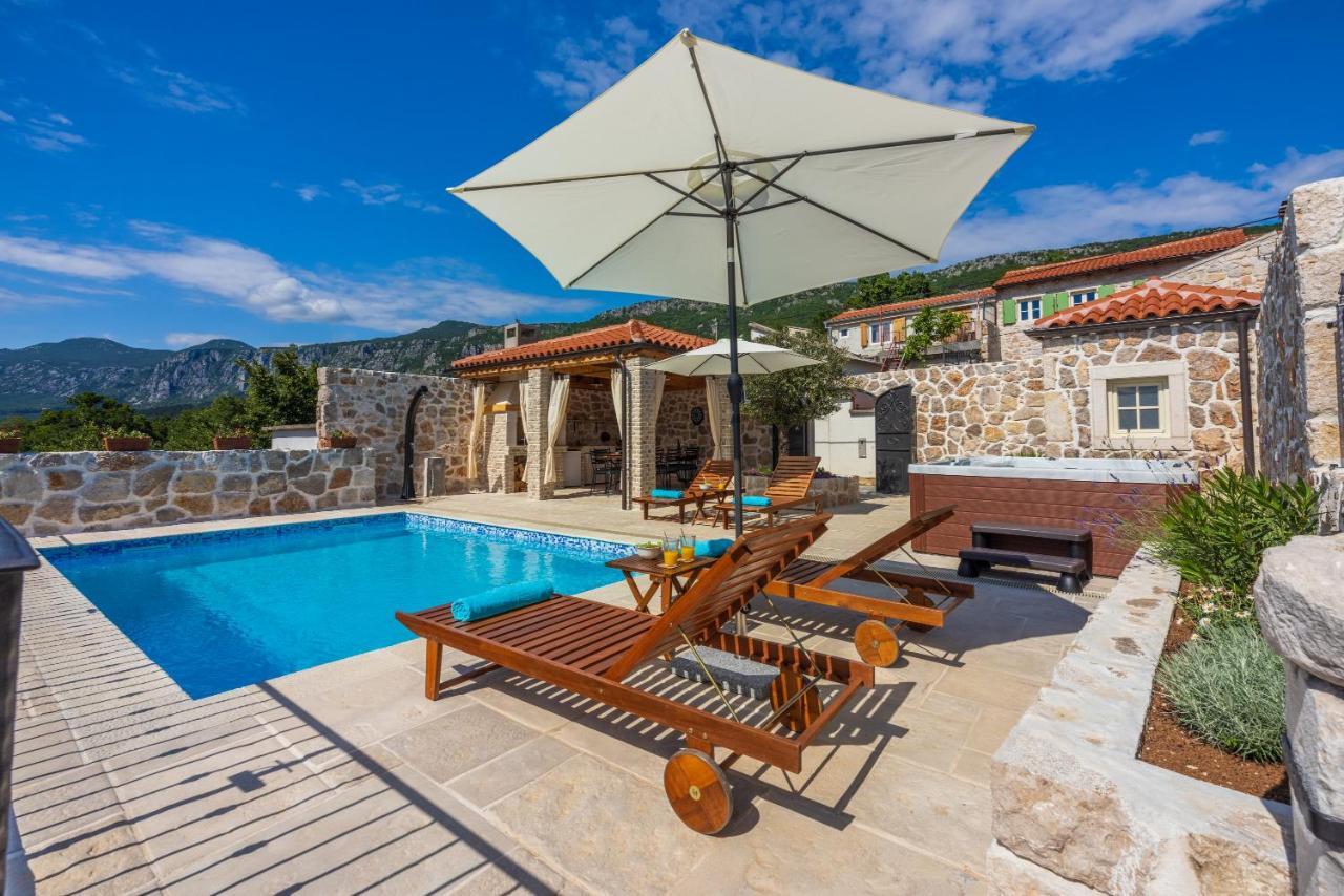 Vila Stone Mavric Grizane-Belgrad