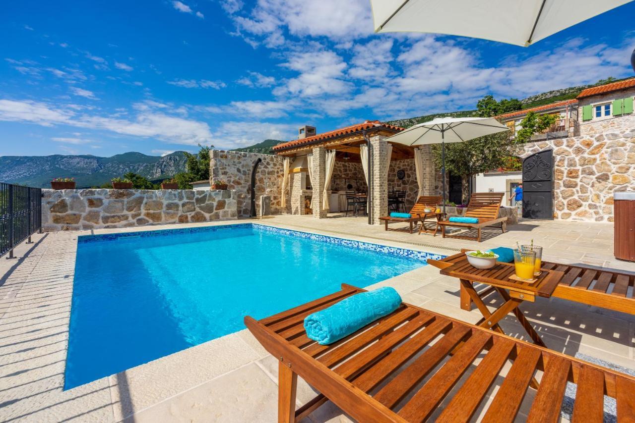 Vila Stone Mavric Grizane-Belgrad